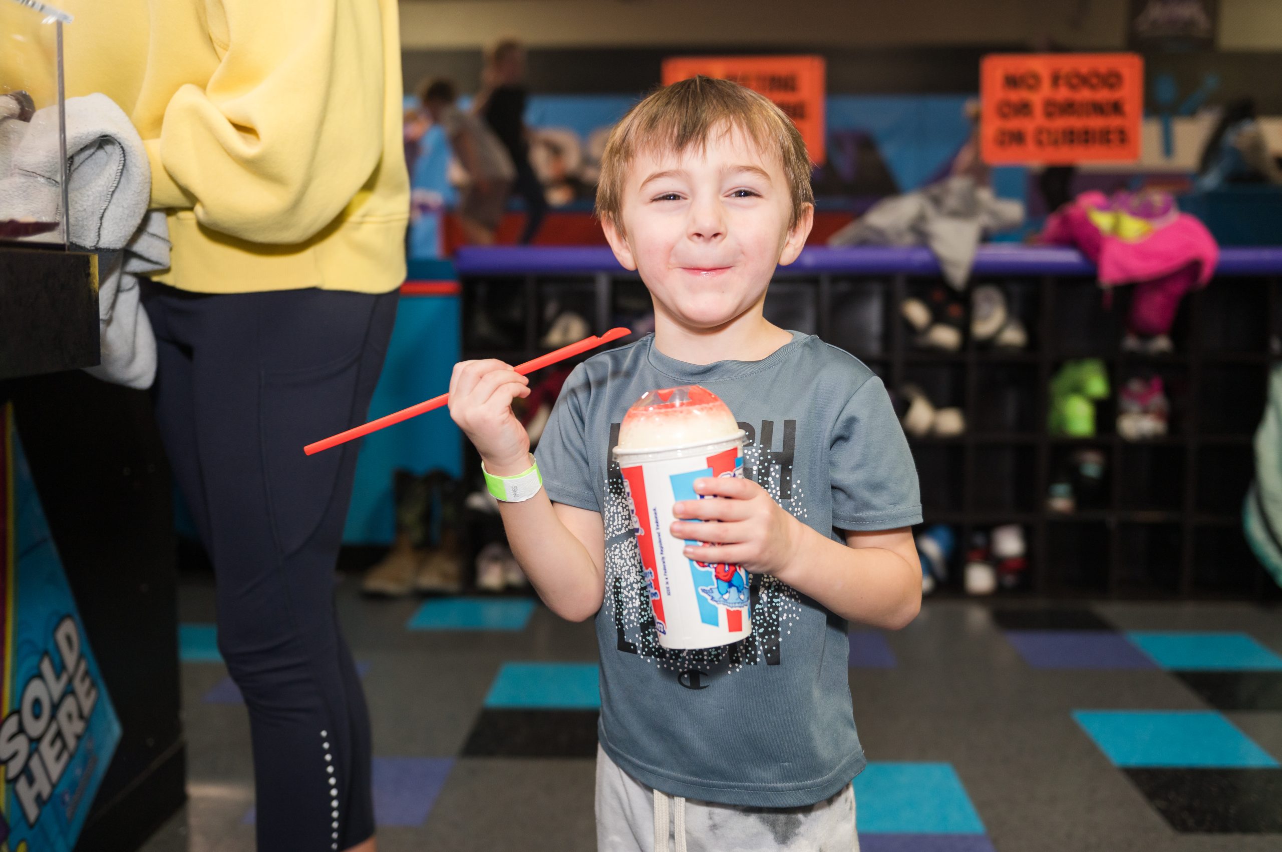 child at altitude trampoline park